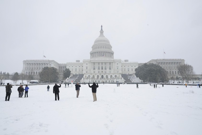 Todo Washington se vistió de blanco. FOTO:AFP