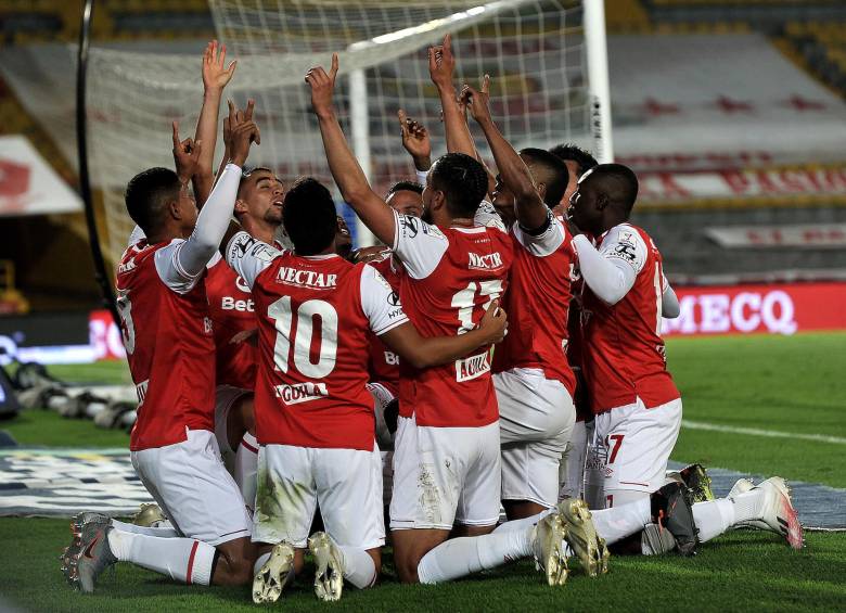 Santa Fe venció 2-1 a Equidad en El Campín y se clasificó a la final de la Liga Betplay, espera el rival que saldrá del duelo Junior-América. FOTO DIMAYORhttps://twitter.com/WinSportsTV/status/1337950221163225088