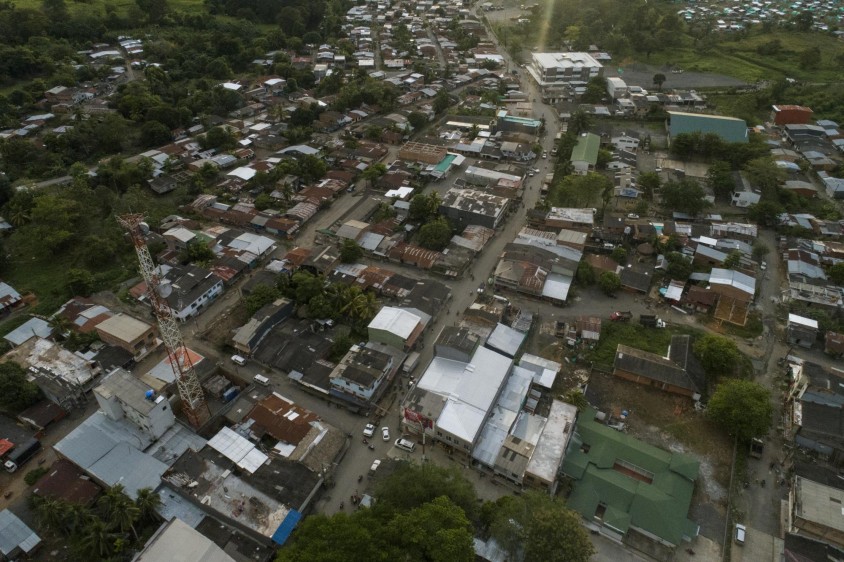 Casco urbano de Belén de Bajirá, en la frontera de Mutatá (Antioquia) y Riosucio (Chocó). FOTO manuel saldarriaga