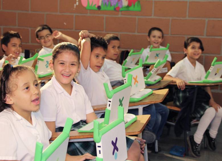 Estudiantes de XO Band. 