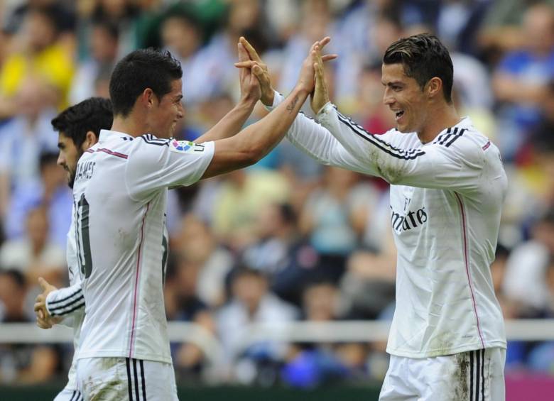 El jugador colombiano James Rodríguez es titular para el partido que jugarán Real Madrid y Atlético de Madrid en el estadio Santiago Bernabéu. FOTO ARCHIVO