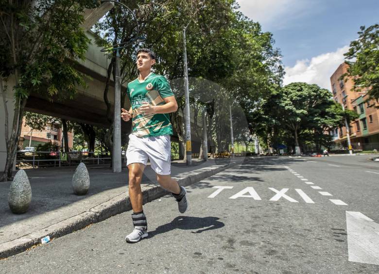 Cualquier lugar fue ideal para caminar, trotar o hacer algunos estiramientos al aire libre.