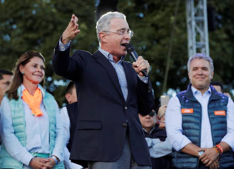 En la campaña fueron contadas las veces en las que Uribe y su candidato a la Presidencia confluyeron. Con ello se evitaba que su poder arrollador opacara a Duque y repartían fuerzas en el país. En el cierre, en Bogotá, fue su gran encuentro. FOTO reuters