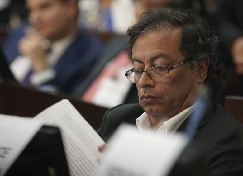 Petro realizó ayer una concentración en Sincelejo como respuesta a lo que llama un golpe contra la democracia. FOTO colprensa