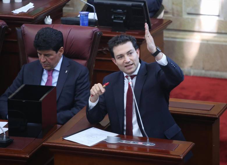 Felipe Córdoba fue uno de los 10 candidatos a contralor preseleccionados por el Senado, previo examen de la UIS. FOTO colprensa