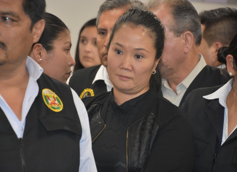 Tanto la Corte Suprema como el Ministerio Público de Perú adelantan investigaciones por corrupción contra Keiko Fujimori. Otros miembros de su partido Fuerza Popular están salpicados. FOTO afp