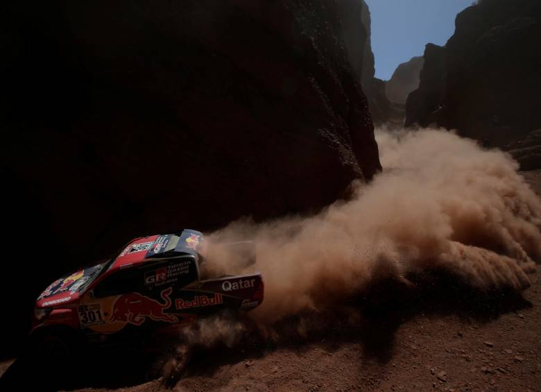 El Rally Dakar cumplió ayer su tercer día de competencia, entre San Miguel de Tucumán y San Salvador de Jujuy, Argentina. Nasser Al-Attiyah durante la dura jornada. FOTO Reuters