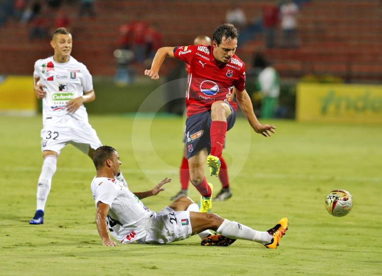 Hernán Hechalar marcó los dos goles del rojo, que terminó invicto en la primera fase de Copa Colombia FOTO JUan Antonio Sánchez 