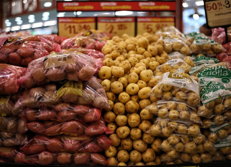 Nueva prima a la canasta familiar afectaría subsidios de cajas de compensación. Foto: Colprensa.