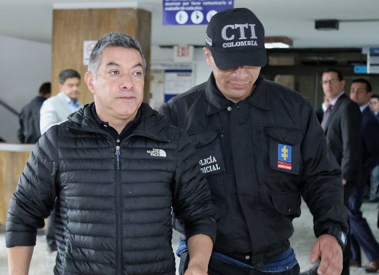 En los juzgados de Paloquemao se lleva acabo la audiencia de imputación cargos y solicitud de medida de aseguramiento a los Directivos Wilman Muñoz y Patricia Gamboa, involucrados en el desfalco de más de once mil millones de pesos en la Universidad Distrital. (Colprensa - Camila Díaz)