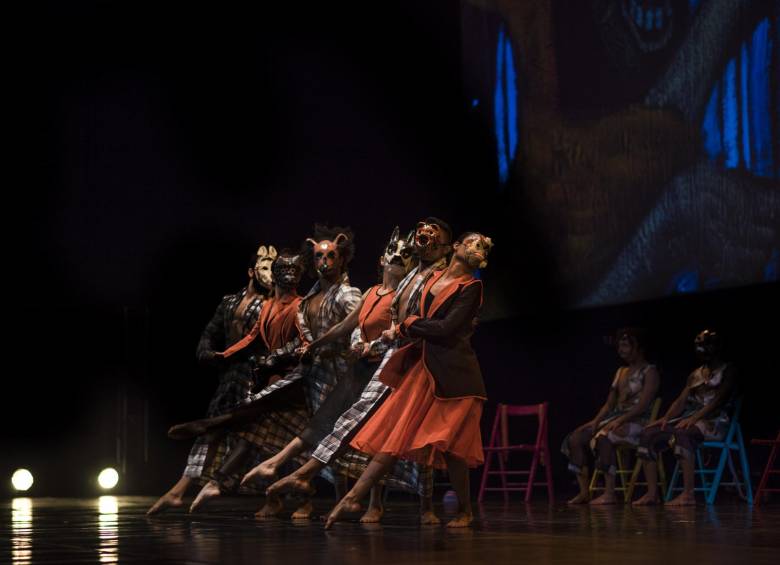 La obra Animal Family, lanzada en diciembre de 2018, fue presentada en Medellín en agosto de 2019 en el marco del Premio Gabo. Foto: Colprensa