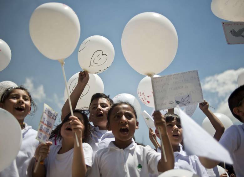 En las últimas semanas los asesinatos de menores de edad y otros hechos de violencia contra la infancia causaron indignación y protestas ciudadanas para pedir justicia y protección. FOTO colprensa
