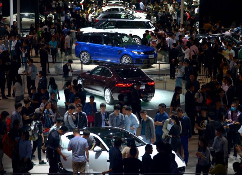 Con más de 20 millones de autos vendidos al año, China es el principal mercado automotriz mundial. FOTO afp