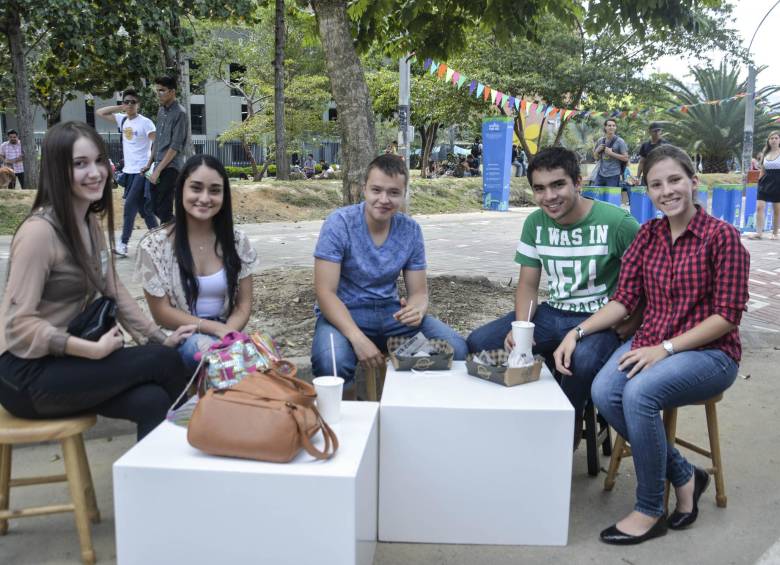 Natalia Correa, Wanda Hernández, Juan José Buitrago, José Toro y Daniela Jara.