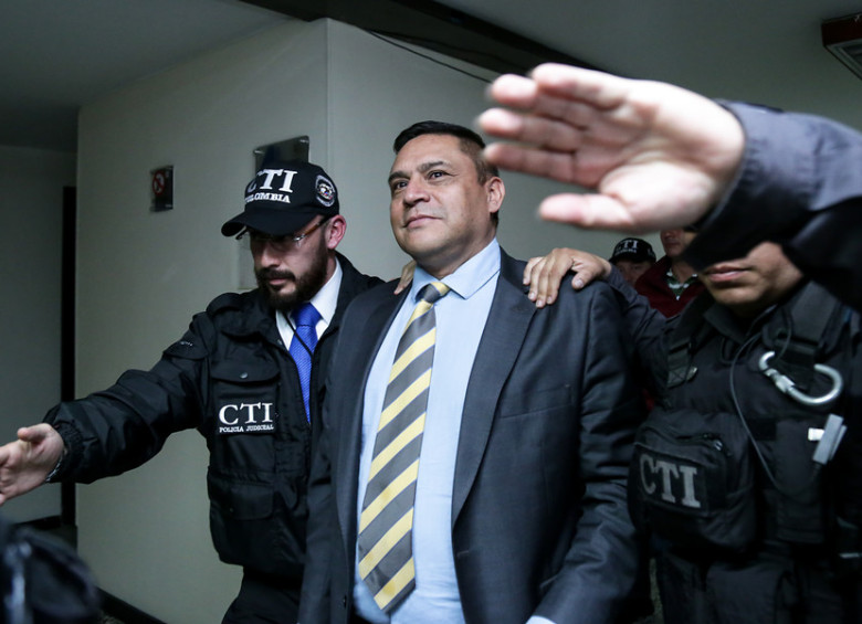 El general (r) Humberto Guatibonza estará en casa por cárcel. FOTO: COLPRENSA