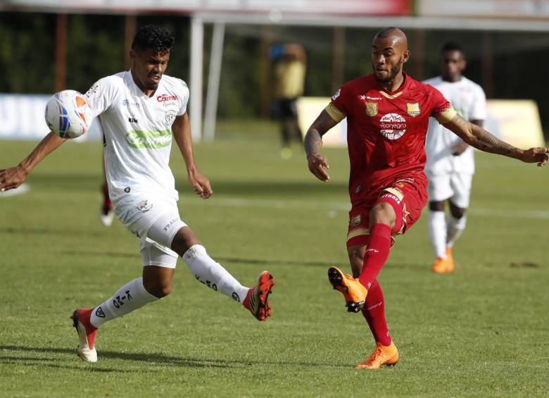 Freddy Hinestroza fue uno de los jugadores de mejor rendimiento en Rionegro. FOTO MANUEL SALDARRIAGA