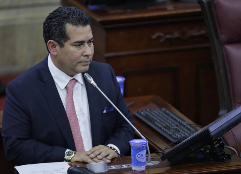 Alejandro Carlos Chacón pidió a la Corte Constitucional que aclare si son procedentes las objeciones de Duque a la JEP. FOTO: Colprensa