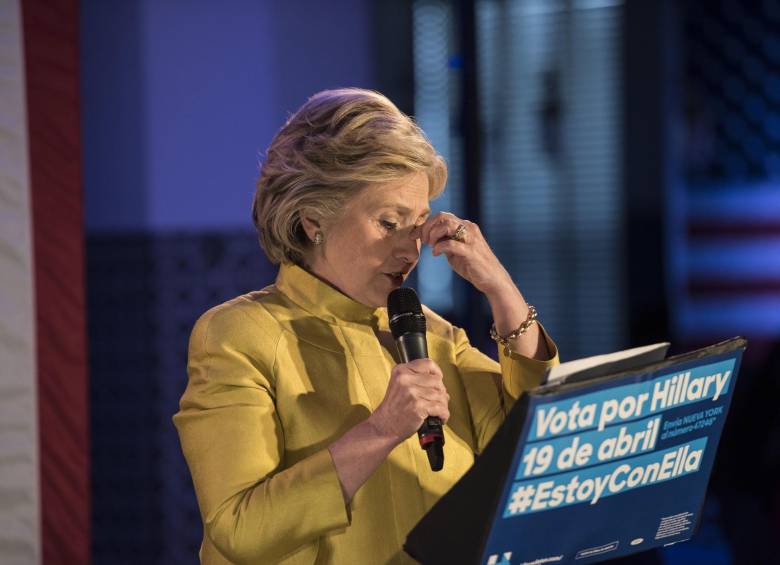 Analistas concuerdan en que Clinton seguirá teniendo este tema como su principal dolor de cabeza, aunque manifiestan también que el daño que tendrá su campaña no será decisivo. FOTO AFP