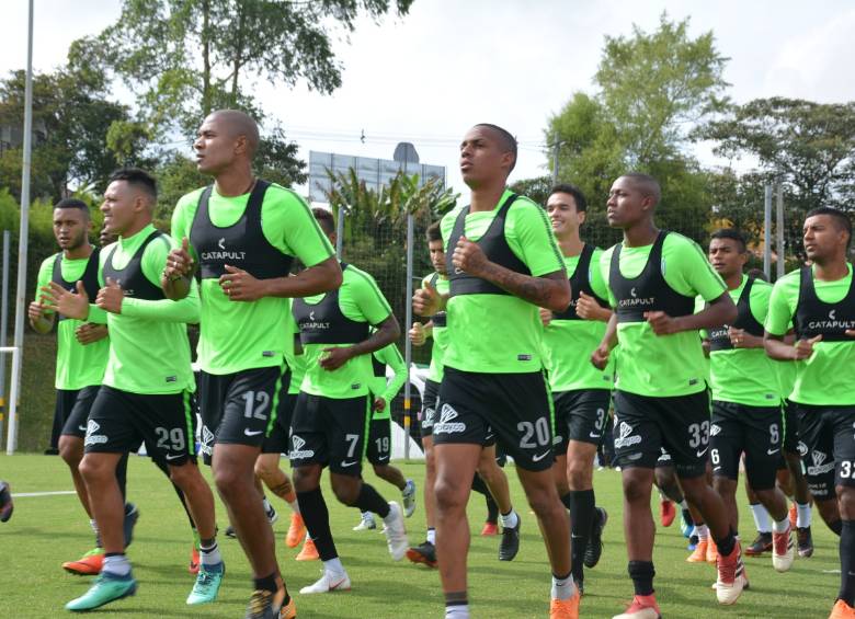 Últimos movimientos del conjunto verdolaga en la sede deportiva de Guarne. Una tarea por mejorar es la definición, problema que se notó más en empate 0-0 con Patriotas. Foto cortesía A. Nacional 