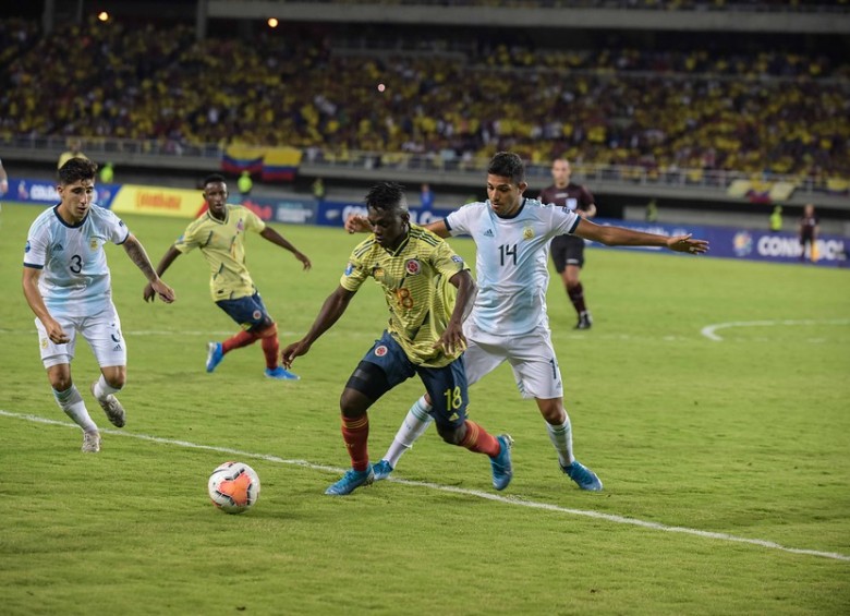 Luego de su caída en la primera salida en el Preolímpico ante Argentina, Colombia vuelve a escena con la obligación de ganar y mantener las opciones del cupo a Tokio. FOTO colprensa