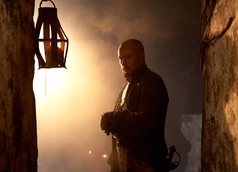 Toby Stephens en su papel de Capital Flint.FOTO colprensa