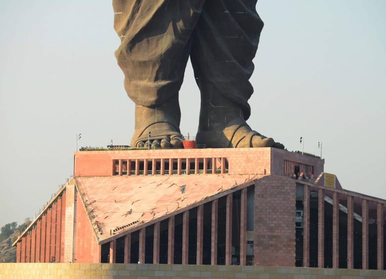 India inaugura la estatua más alta del mundo de 182 metros