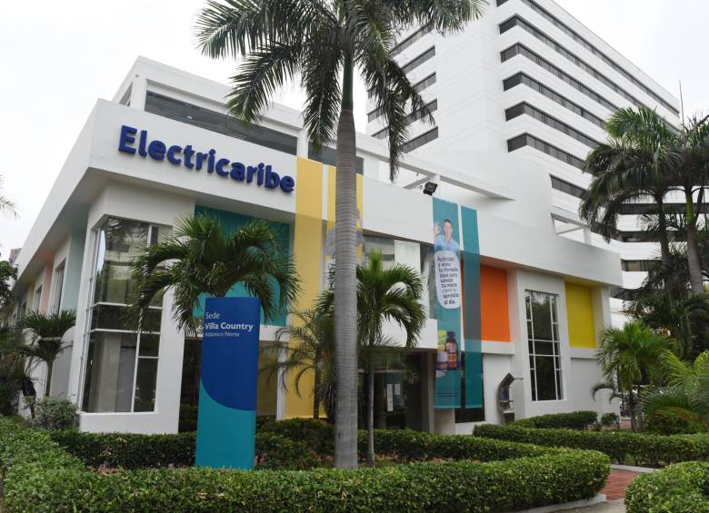 A partir de octubre, cerca de 1,5 millones de personas saldrán de Electricaribe para Caribe Mar, luego de un proceso de subasta en el que EPM salió vencedor. FOTO Colprensa