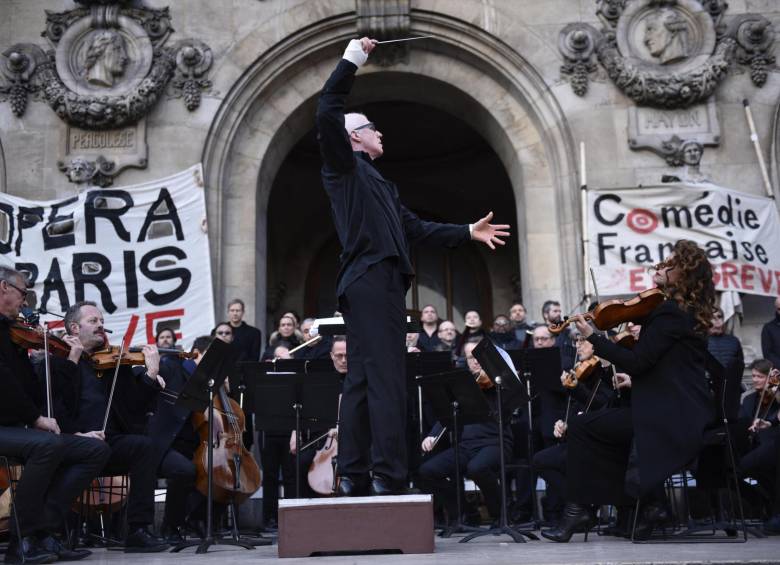 El de la Ópera de París es uno de los 42 regímenes que existen en Francia y que Macron quiere hacer converger en uno universal con las mismas reglas. Foto: EFE