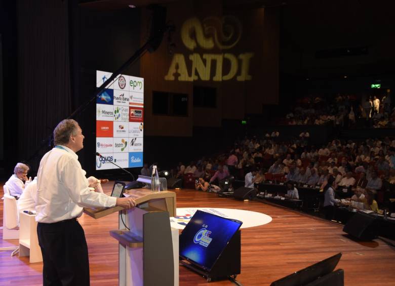 En la foto: Juan José Echavarría, gerente del Banco de la República. Los empresarios esperan que el presidente Iván Duque precise detalles de las políticas económicas al 2022. FOTO Cortesía Andi