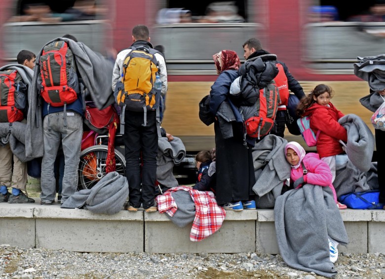 Los refugiados sirios en Turquía, que superan los 2 millones, pasan por situaciones difíciles en este país, que les sirve de tránsito hacia Europa. FOTO ShutterStock