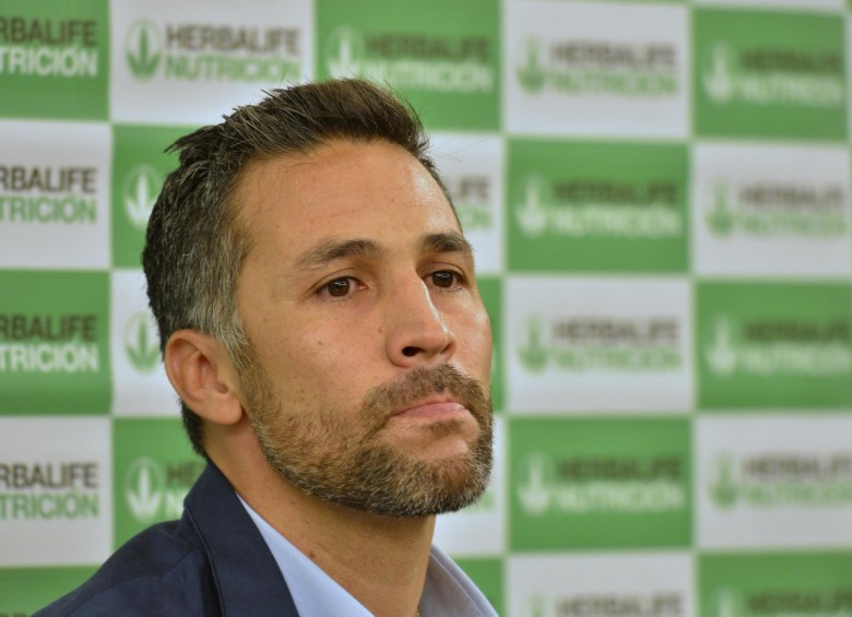 Mario Alberto Yepes sería el nuevo entrenador del Deportivo Cali. FOTO COLPRENSA