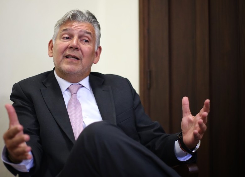 Jaime Alberto Cabal, presidente de Fenalco. El gremio propuso adelantar la prima de diciembre, no solo en el sector privado, sino en el público. FOTO COLPRENSA