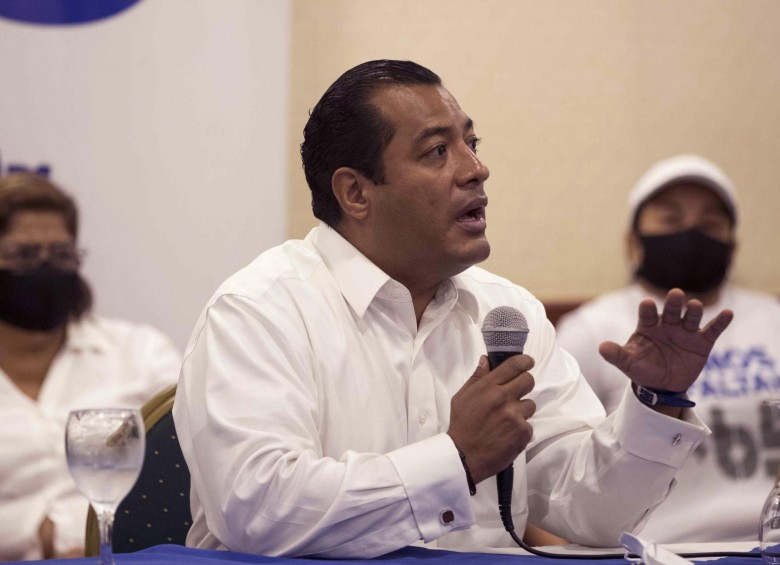 El académico Félix Maradiaga había señalado el jueves a Daniel Ortega de violar los DD.HH. en Nicaragua. Hoy fue detenido. FOTO EFE