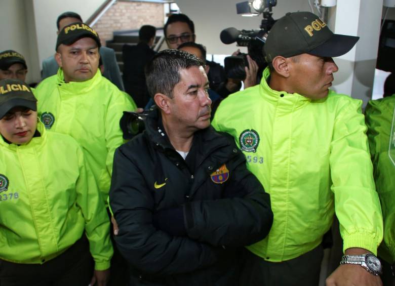 La Fiscalía presentó en la mañana de este sábado al dentista Javier Guillermo Cely Barajas. FOTO COLPRENSA
