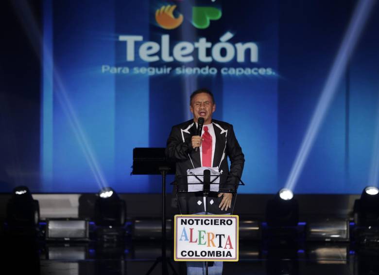 El humorista “Alerta”, durante su presentación en la Teletón 2018. FOTO COLPRENSA.