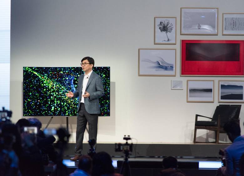 El televisor que se convierte en una obra de arte