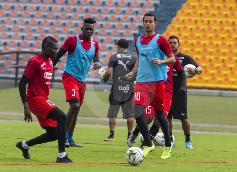 Las canteras jugarán papel preponderante en el torneo colombiano que está próximo a reactivarse. Tras el paso de Andrés Ricaurte al Dallas de la MLS, el DIM mira sus bases. FOTO Julio c. Herrera