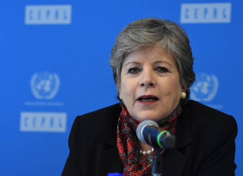 Alicia Bárcena dijo que se requiere la implementación de políticas fiscales y monetarias para apoyar la reactivación. FOTO getty