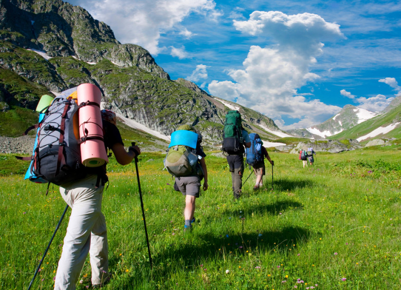 El trekking se diferencia del montañismo o trail running por ser una competencias en baja montaña. Foto: Shutterstock