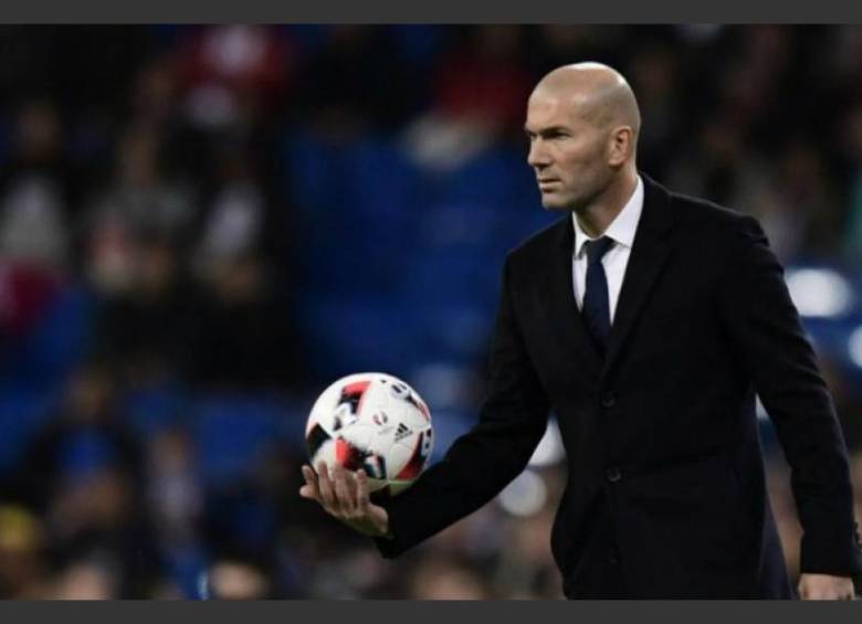 El francés Zinedine Zidane regresa al banquillo del Real Madrid. FOTO EFE
