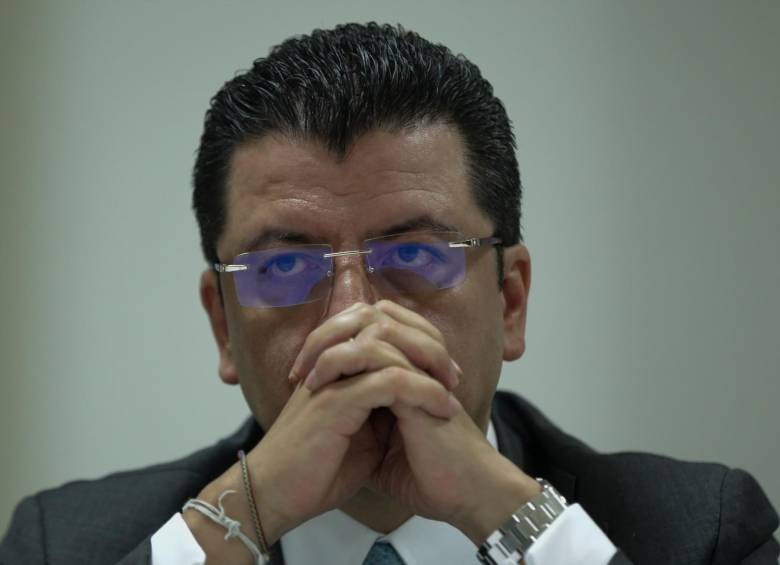 Norman Julio Muñoz, superintendente de salud, fue suspendido por tres meses más. FOTO: Colprensa