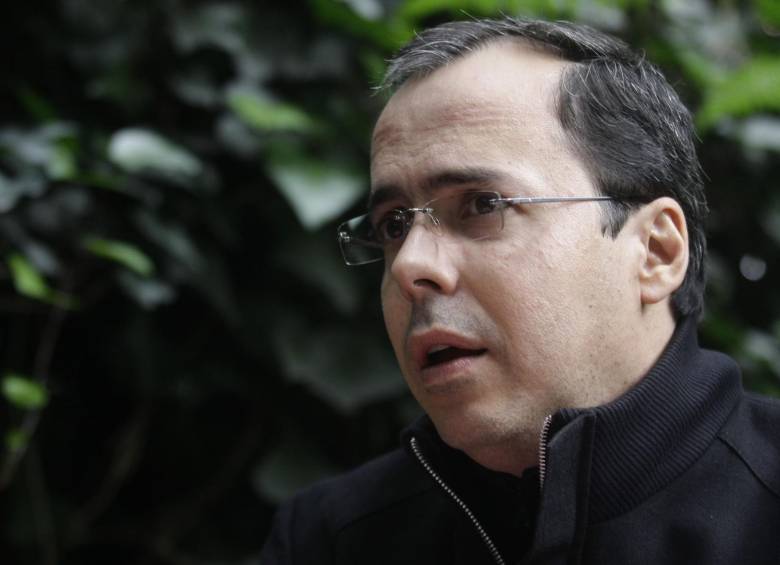 Juan José Rendón trabajaba como 