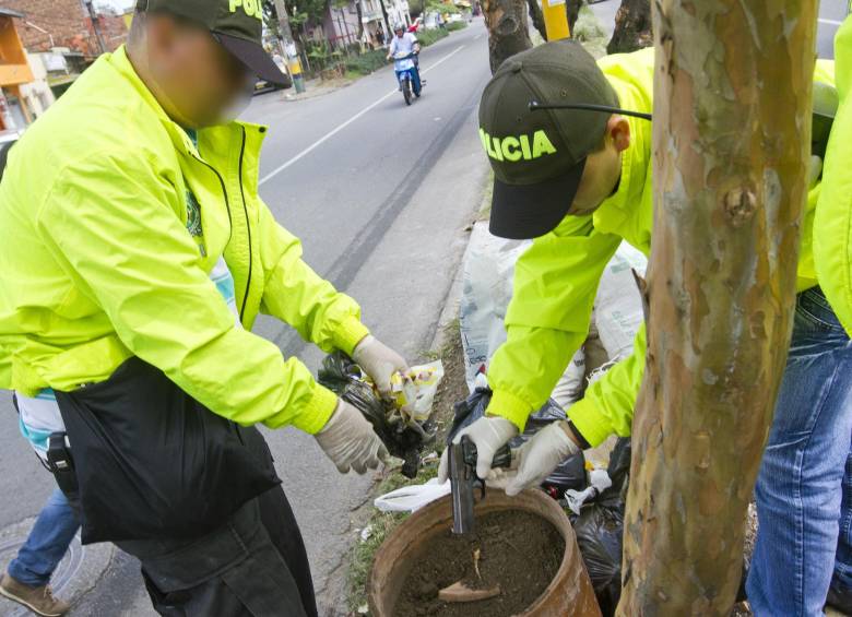 Foto para referenciar un decomiso. En la operación fueron incautadas drogas y armas de fuego, según las autoridades. FOTO ARCHIVO