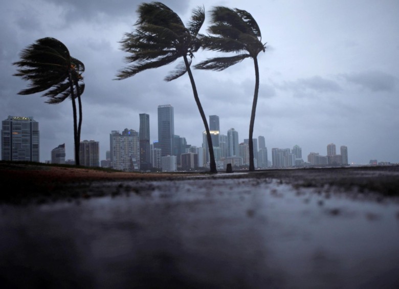 Los vientos en La Florida llegaron ayer a los 215 kilómetros por hora.