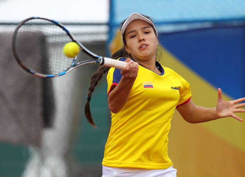 Osorio ya aseguró dos medallas en sus primeros Suramericanos Juveniles y buscará su paso a otra final en la modalidad de sencillos. Jugar ante élites le ha servido. FOTO CORTESÍA santiago-2017