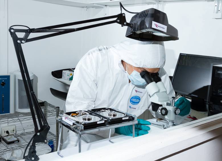 Para mayor fiabilidad, existen laboratorios especializados en esta tarea. Las tasas de recuperación son de hasta 95%. FOTO Cortesía 