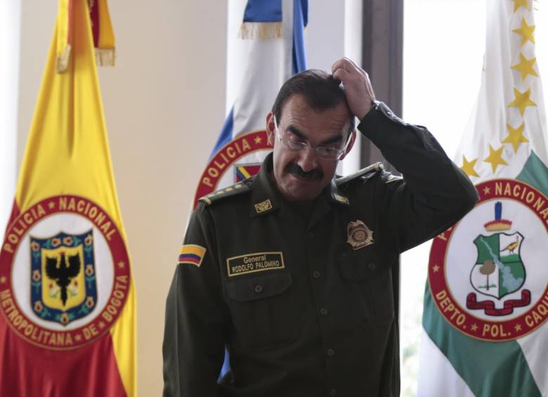 Este miércoles dejó su cargo, en medio de escándalos, el general Rodolfo Palomino. FOTO Archivo Colprensa