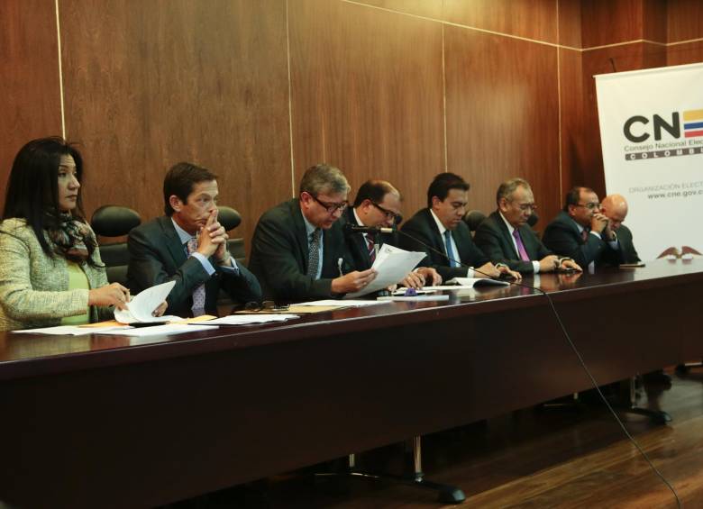 El Consejo Nacional Electoral se reunirá con la presidenta de la Corte Constitucional, María Victoria Calle, para aclarar dudas, antes de expedir la reglamentación de la campaña por el plebiscito, que estaría lista el próximo mes. FOTO Colprensa