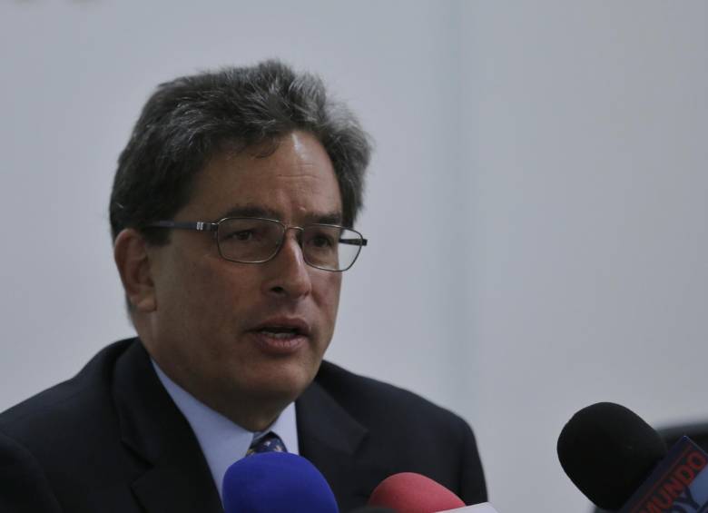 El ministro de Hacienda, Alberto Carrasquilla, señaló que el holding se concentrará en optimizar el portafolio accionario de la Nación. Foto: Colprensa
