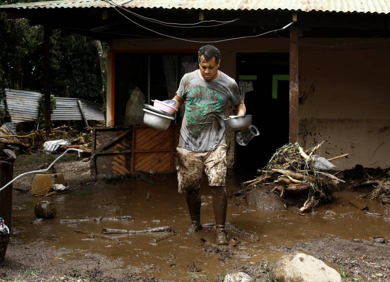 El jueves en Costa Rica llovió lo equivalente a lo que debería caer en un mes completo de invierno. FOTO reuters